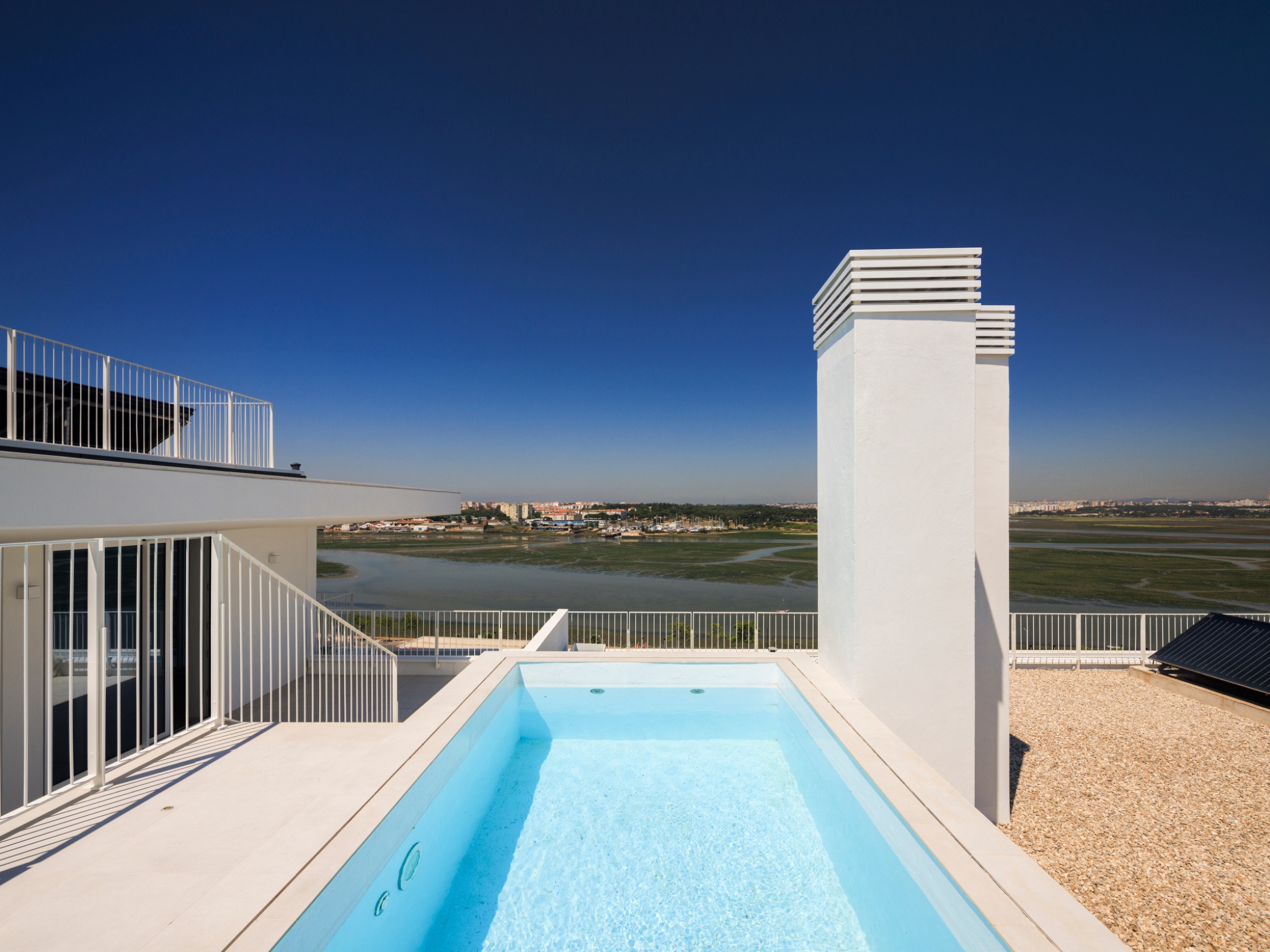 IDab738001-0000-0500-0000-0000169335f9