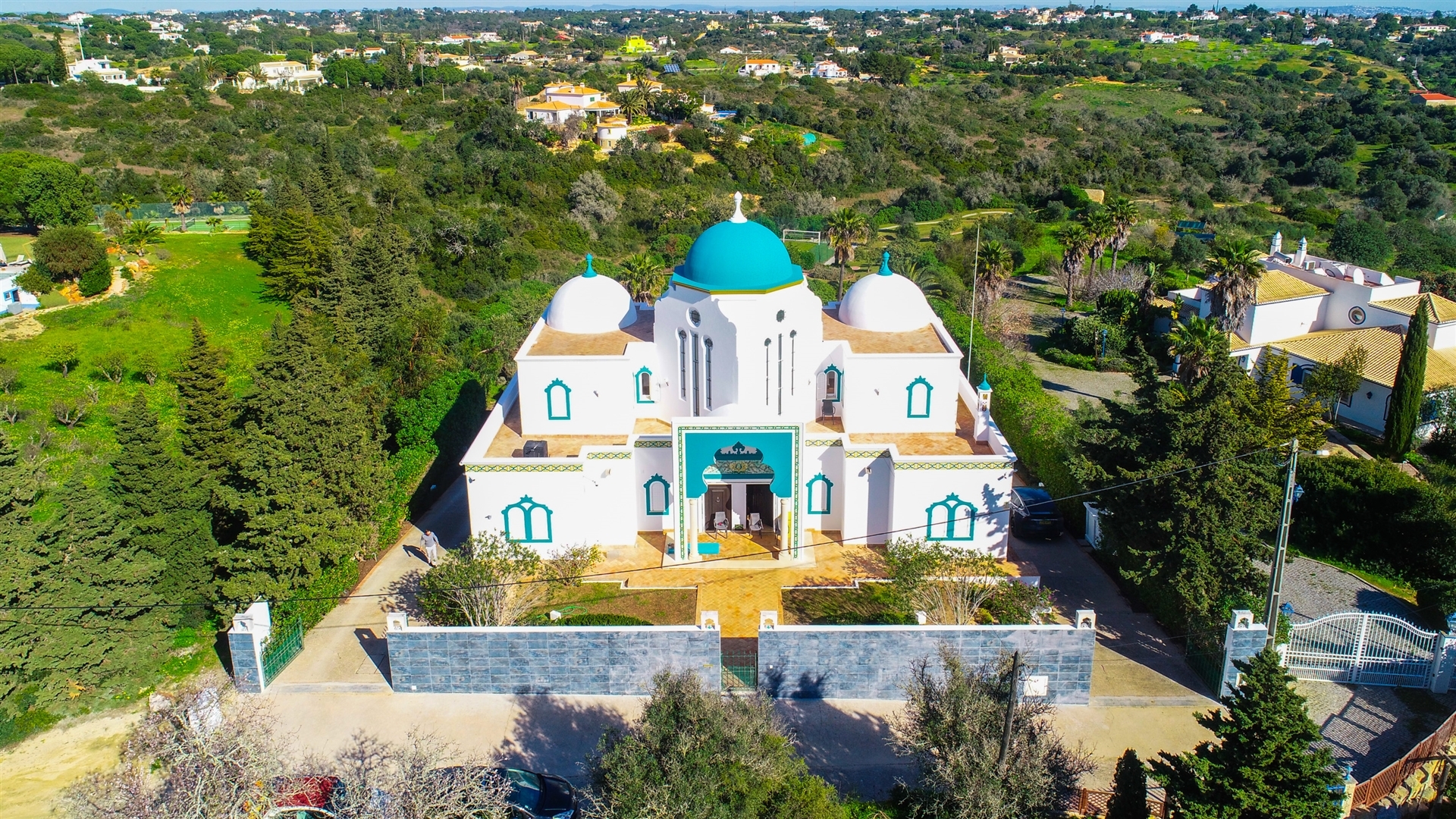 a9e8eeb7-8c19-42e8-9905-39269b255eb6