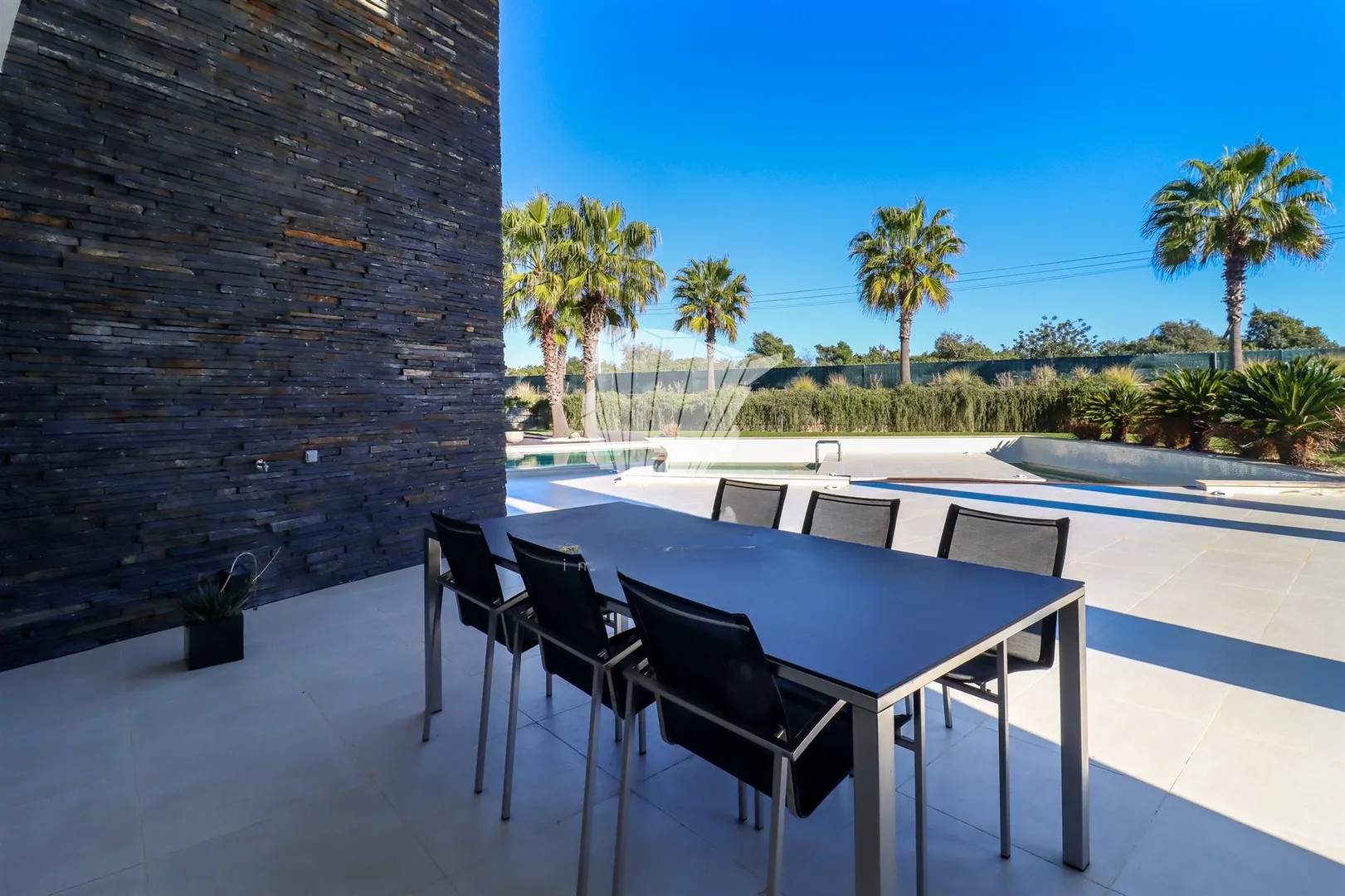 3-Quartos-Moradia-Estombar-Lagoa8