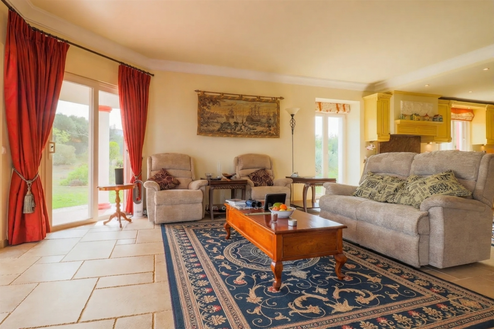 82bf3da3-b325-4159-994c-0e1b5e6a6c77